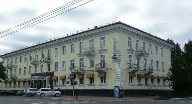 Polyaris Hotel