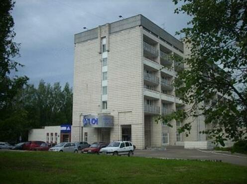 Ugor Hotel