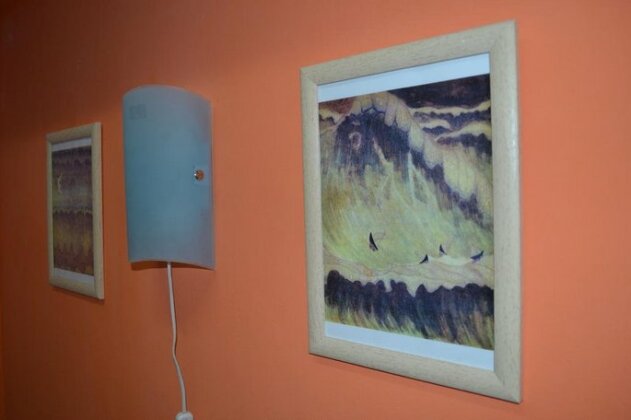 Arthostel Suitcase - Photo3