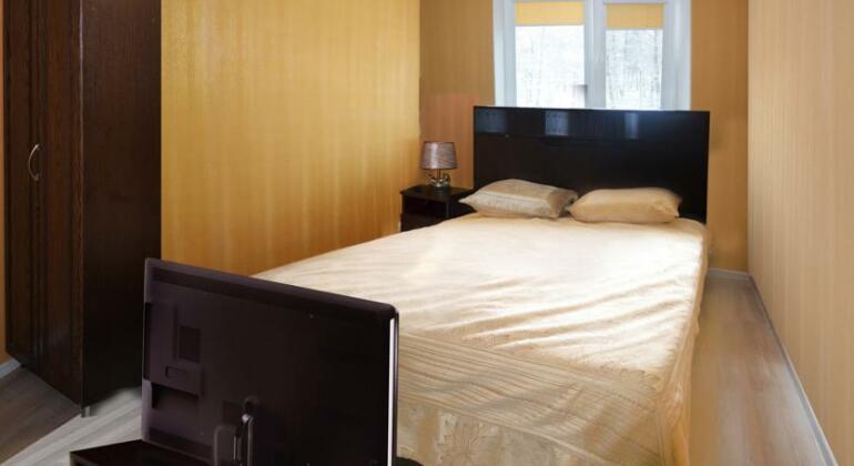 Hostel 71