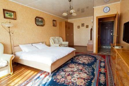 Inndays Deluxe Centre Apartments - Photo4
