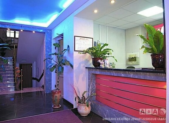 Hit Park Hotel - Photo2