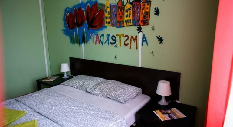 Hotel and Hostel Evropa - Photo5