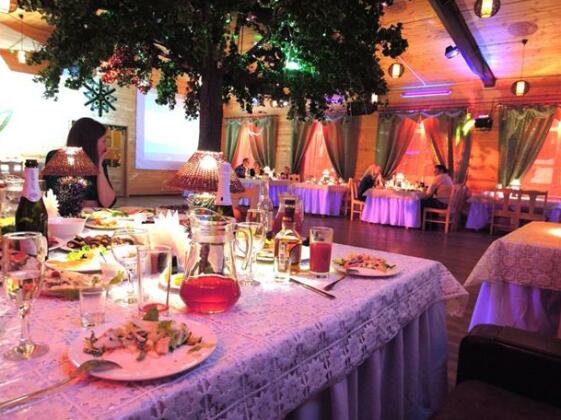 Skazka Rus Holiday Park - Photo2