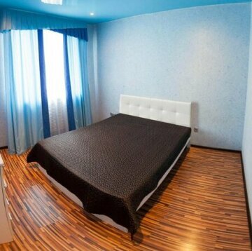 2-Rooms Apartment On Shirotnaya
