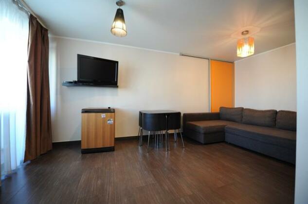 Apartment na Respubliki - Photo5