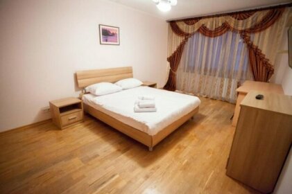 Apartment on Energetikov 53/3