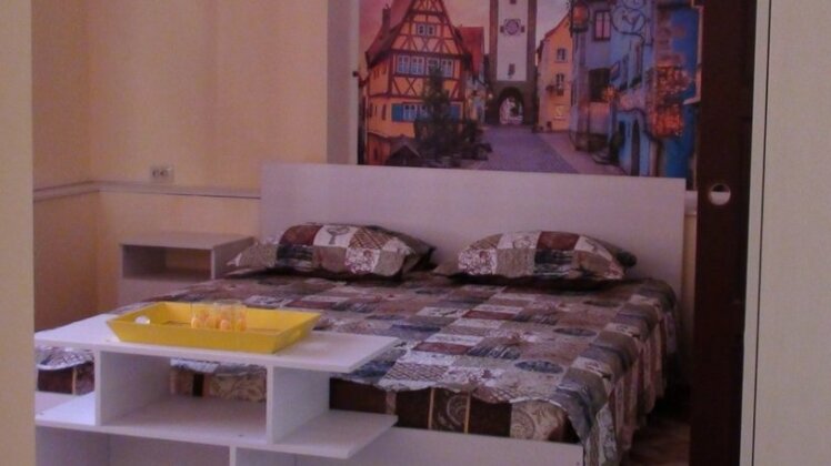 Apelsin Mini-Hotel - Photo3