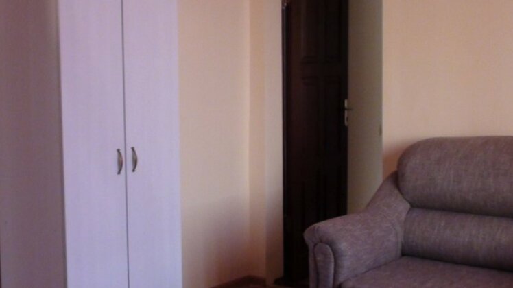 Apelsin Mini-Hotel - Photo4