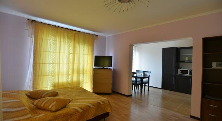 Daudel Apartments Maxima Gorkogo Street - Photo5