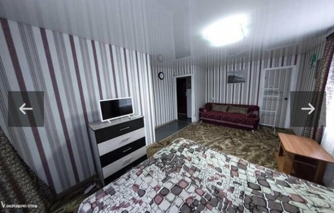 Apartments ROMAYA Prospekt Oktyabrya - Photo4