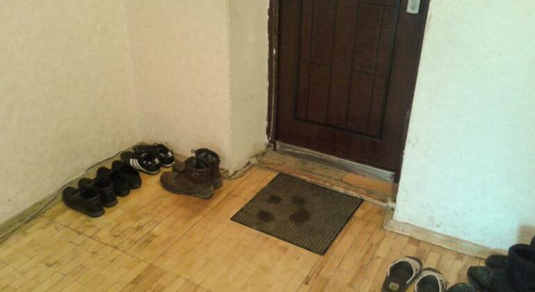 Middle - Photo4