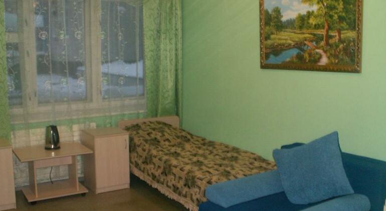 Uspekh - Photo3
