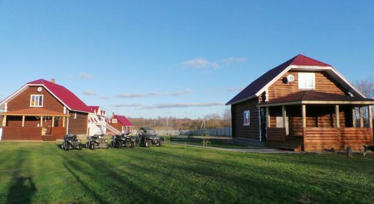 Hunter Village - Photo2