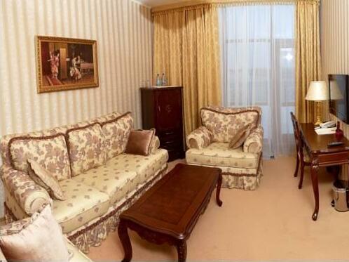 Volzhskaya Riviera Hotel - Photo4
