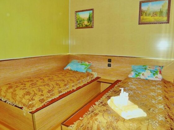 Eight Guests Hotel Ukhta - Photo5