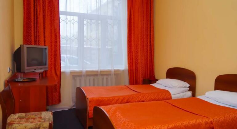 4 Komnaty Inn - Photo4