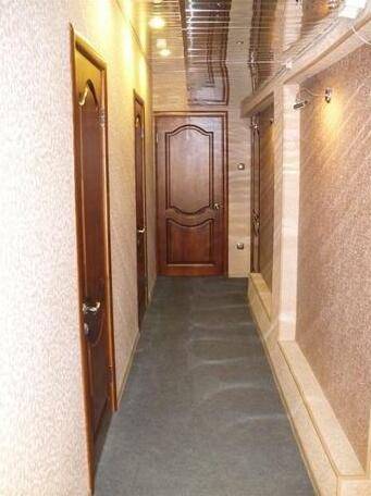 Relax Hotel on Pobedy - Photo5