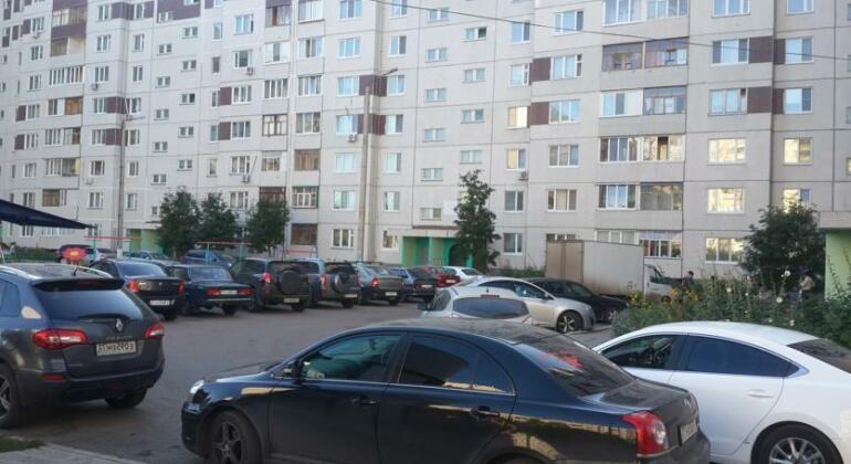 Apartment at prospekt Vracha Surova 35 - Photo5