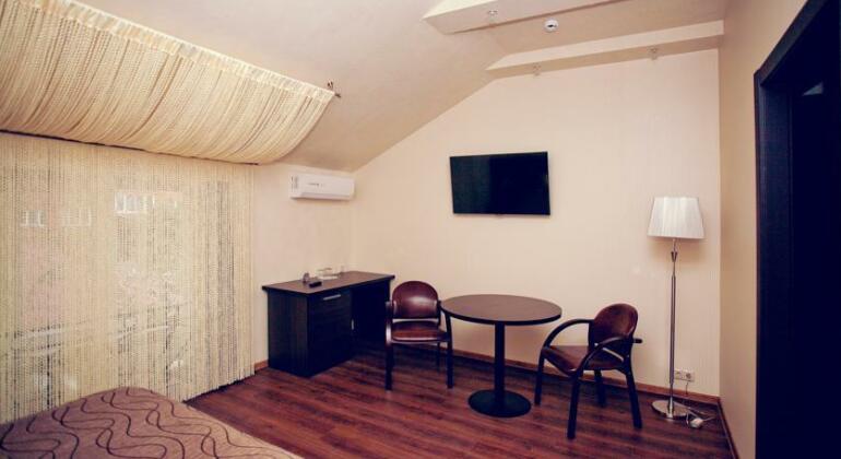 Hotel Complex Usadba Ulyanovsk - Photo4
