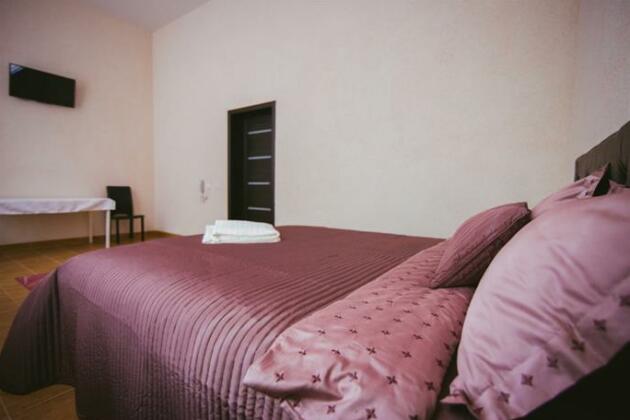 S Legkim Parom Mini-Hotel - Photo5