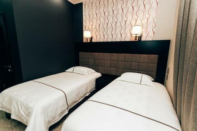 Hotel Avinion - Photo3