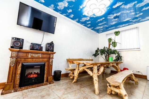 Hotel Seven Ussuriysk - Photo2