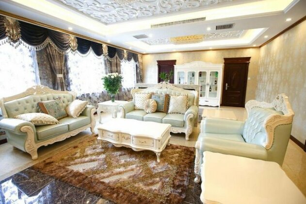 IMPERIAL Hotel Ussuriysk - Photo2