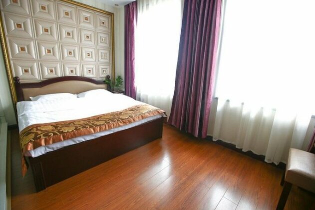 IMPERIAL Hotel Ussuriysk - Photo4