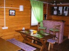 U Lesa na opushke Guesthouse - Photo3
