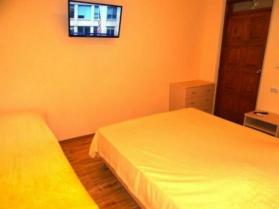 U Gulnary Guesthouse - Photo4