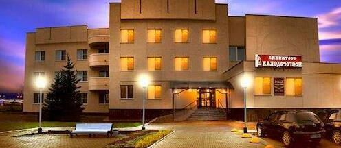 Novgorodskaya Hotel - Photo2