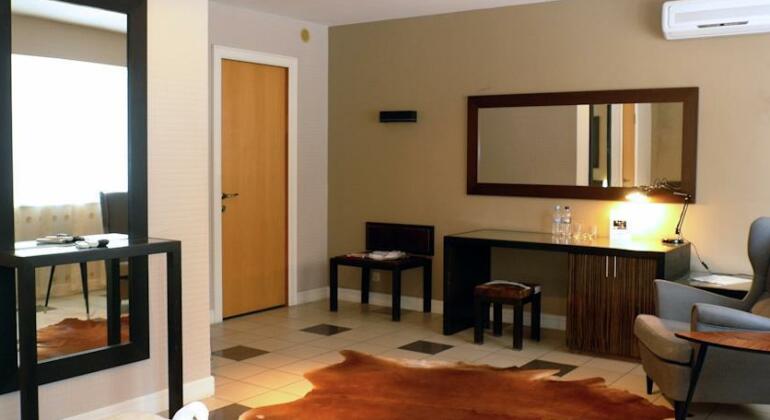 Vania Rooms Hotel - Photo3