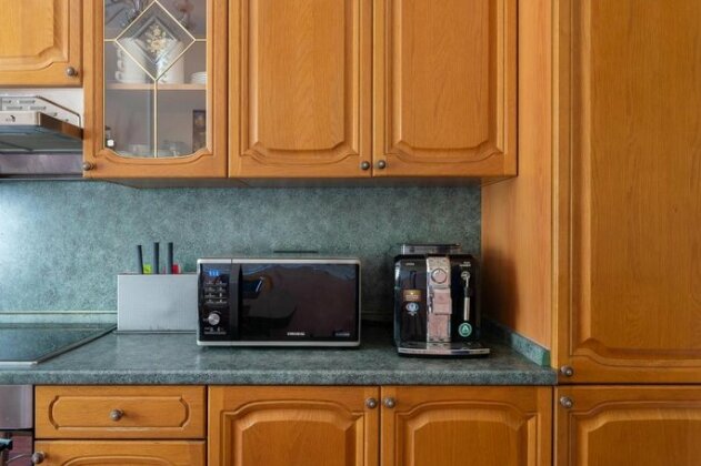 2 Level 4bd 2ba Downtown Apartment - Photo4