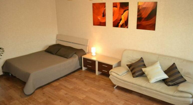 Apartment Na Prospekte 100 Let - Photo3