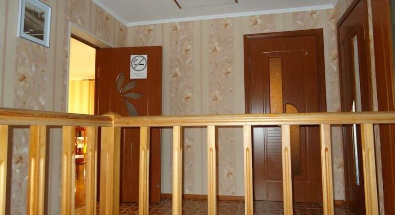 Hostel on Derzhavina - Photo2