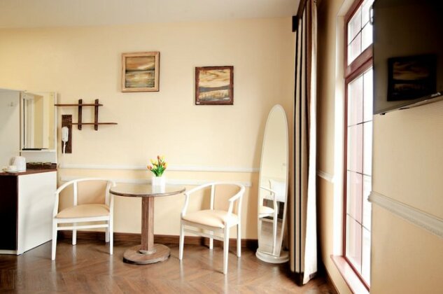 Lampa Hotel - Photo2