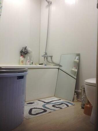 Vladivostok's Container House - Photo5
