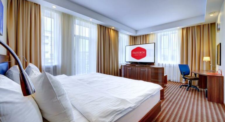 Apart - Hotel Yuzhniy - Photo5