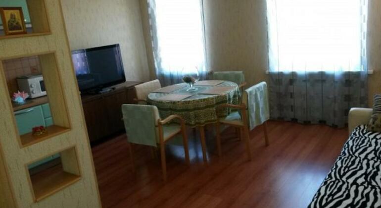 Apartment on Krestyanskaya - Photo3