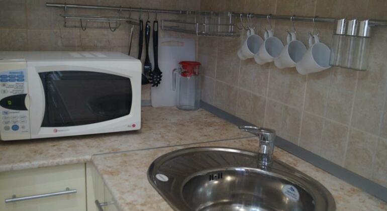 Apartment On Morozova - Photo2
