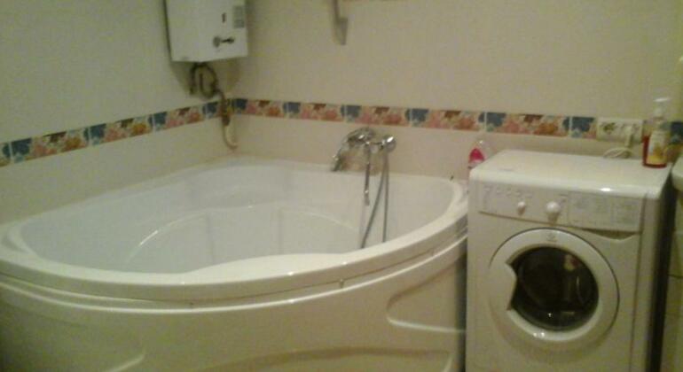 Apartment on Tsiolkovskogo - Photo2