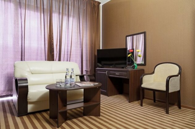 Estel Hotel - Photo5