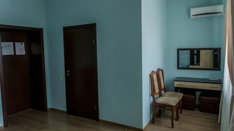 Hotel Edem on Repina 52 - Photo2