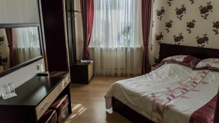 Hotel Edem on Repina 52 - Photo3