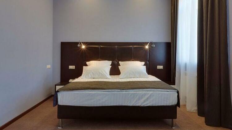 Prestige Hotel Seven Kings - Photo5