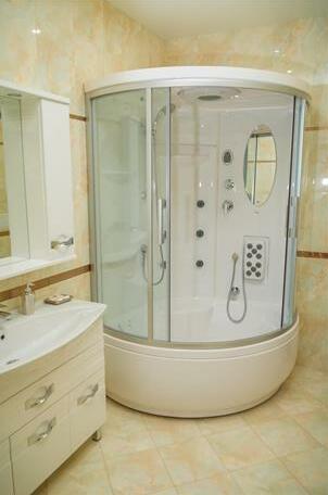 Royal Castle Hotel Volgograd - Photo3