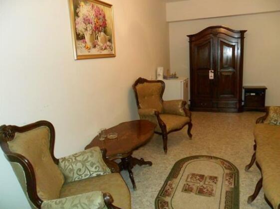 Tsaritsynskaya Hotel - Photo3