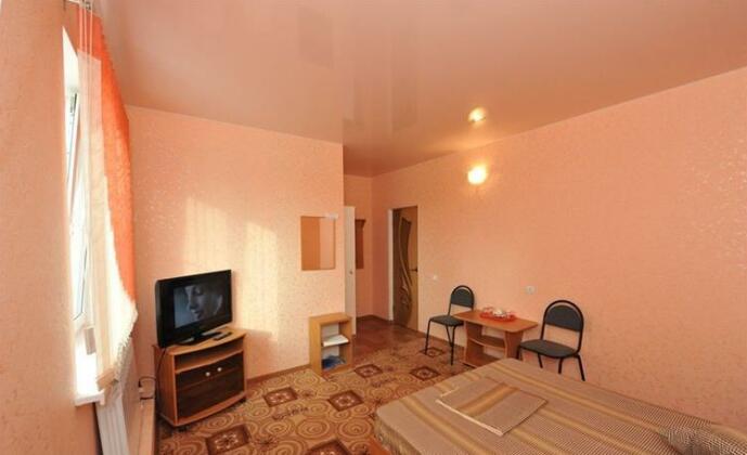 U Sajyan Mini-Hotel - Photo5