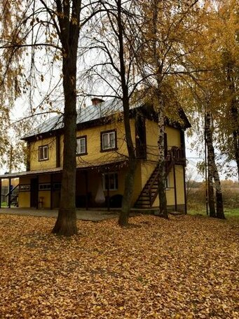Photo 3